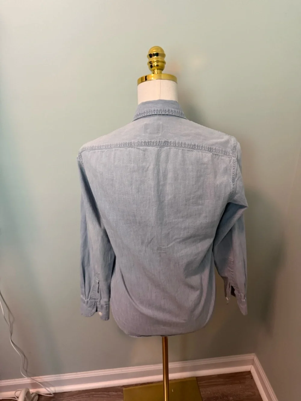 J. Crew Slim Untucked Chambray Denim Shirt Size‎ XS Organic Cotton